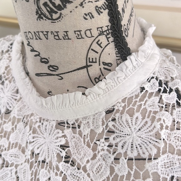 Trafaluc Zara Lace summer flowy top - Picture 6 of 8